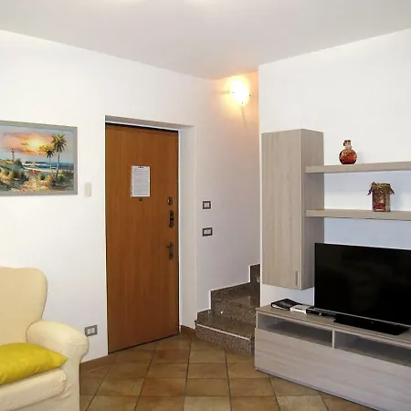 Locazione Turistica Casa Sorina Holiday home Colico